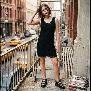 Vintage Whistles Black Floral Lace Sleeveless Shift Dress Made in UK Womens 10